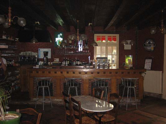Bar04